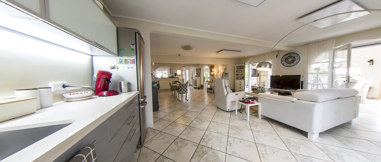 3 sypialnia Willa na sprzedaż w Torrevieja z garażem - 675 000 € (Ref: 9791279)
