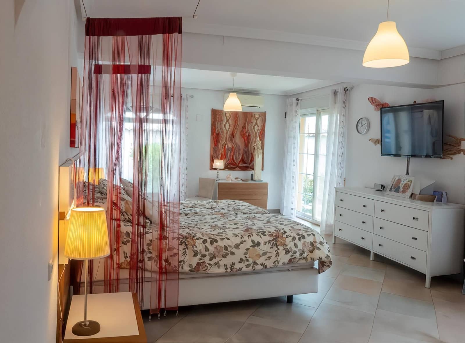 3 sypialnia Willa na sprzedaż w Torrevieja z garażem - 675 000 € (Ref: 9791279)