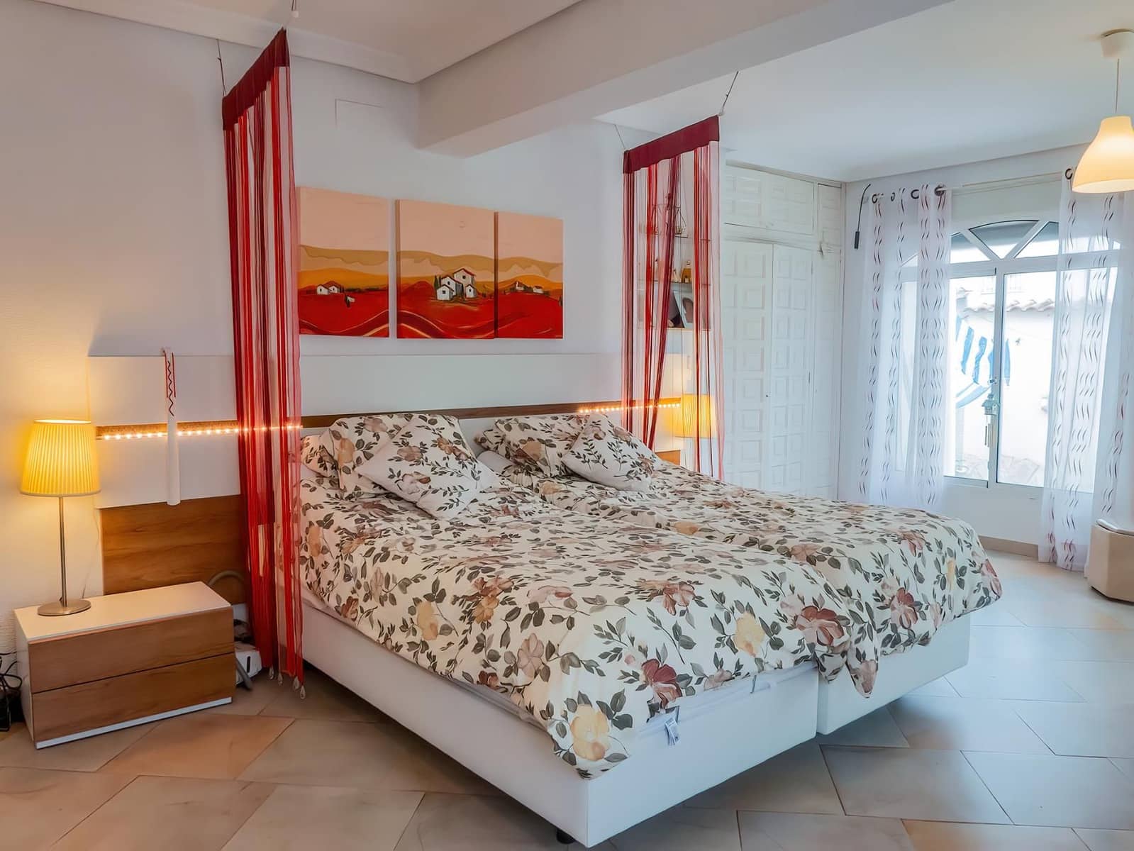 3 sypialnia Willa na sprzedaż w Torrevieja z garażem - 675 000 € (Ref: 9791279)