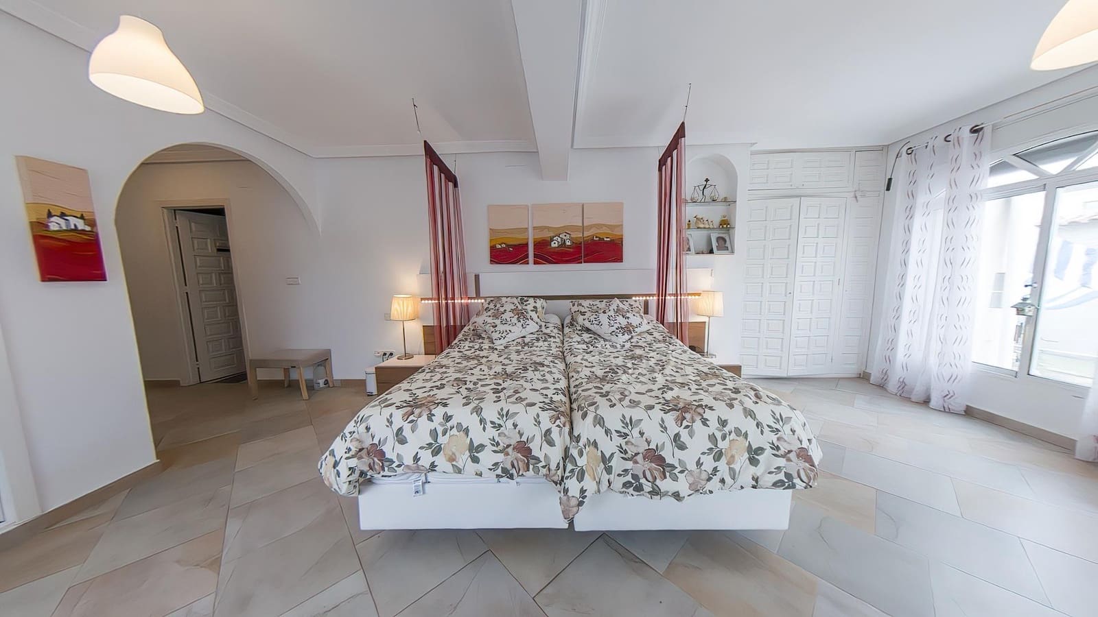 3 sypialnia Willa na sprzedaż w Torrevieja z garażem - 675 000 € (Ref: 9791279)