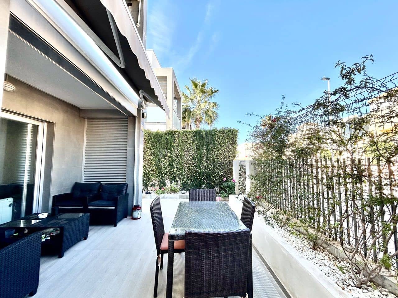 2 soveværelse Lejlighed til salg i Orihuela Costa - € 240.000 (Ref: 9797359)