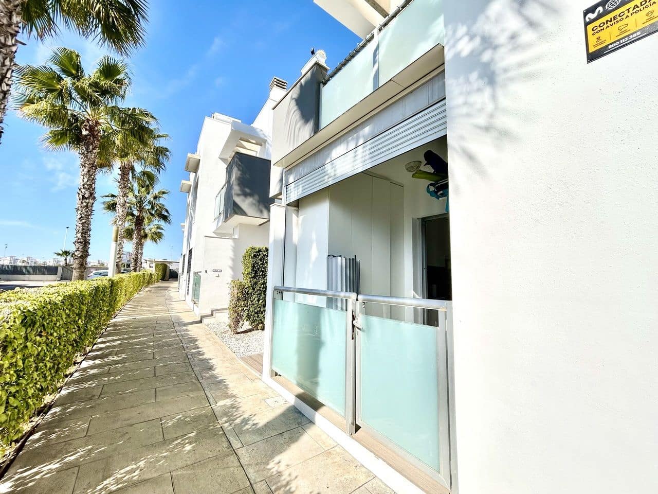 2 soveværelse Lejlighed til salg i Orihuela Costa - € 240.000 (Ref: 9797359)