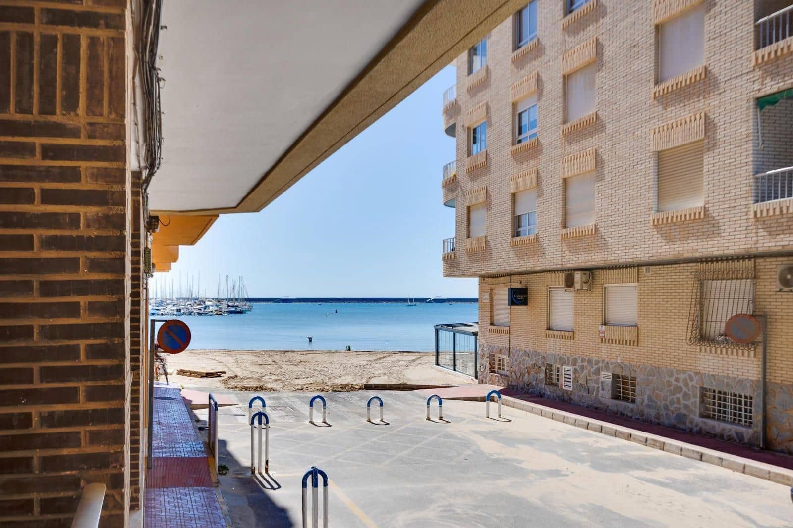 2 makuuhuone Huoneisto myytävänä paikassa Torrevieja - 229 969 € (Ref: 9797361)