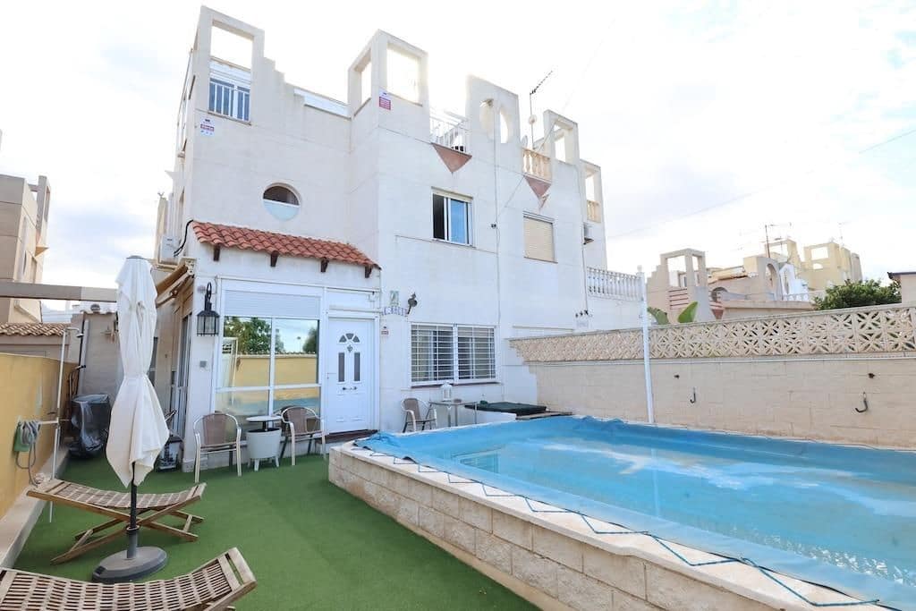 3 soverom Hus til salgs i Torrevieja - € 209 000 (Ref: 9797370)
