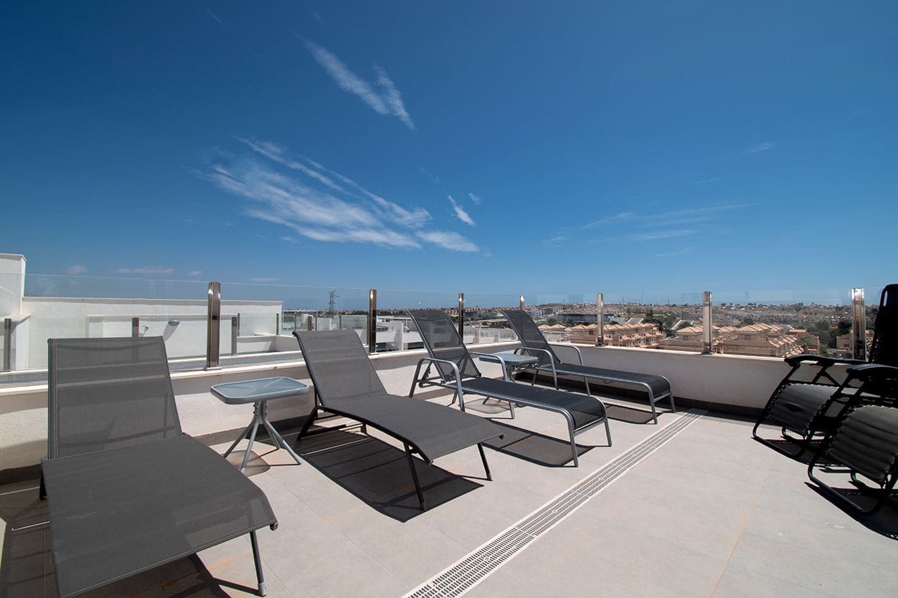 3 makuuhuone Paritalo myytävänä paikassa Orihuela Costa - 377 000 € (Ref: 9797372)