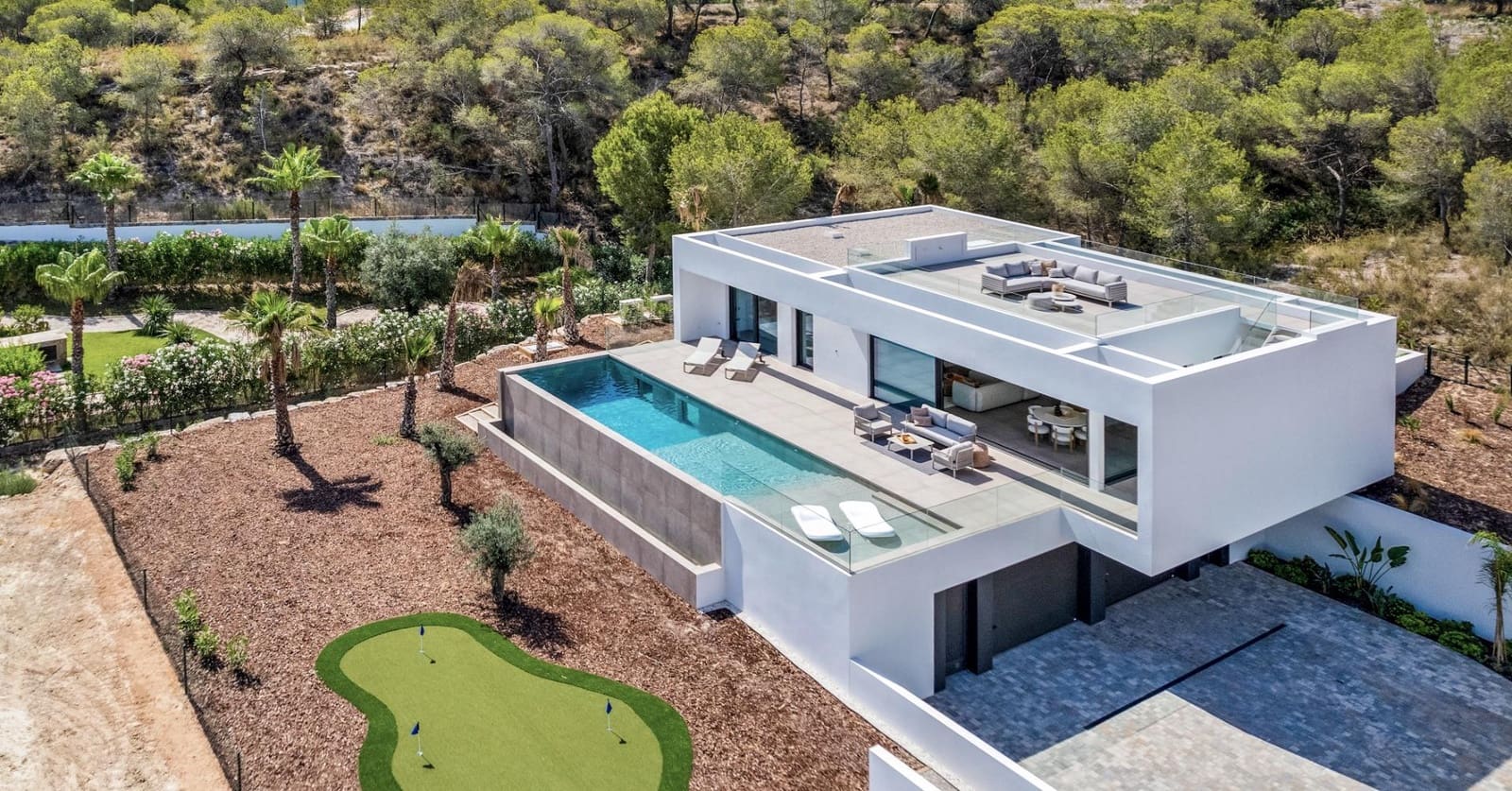 4 quarto Moradia para venda em Las Colinas Golf com garagem - 1 700 000 € (Ref: 9799511)