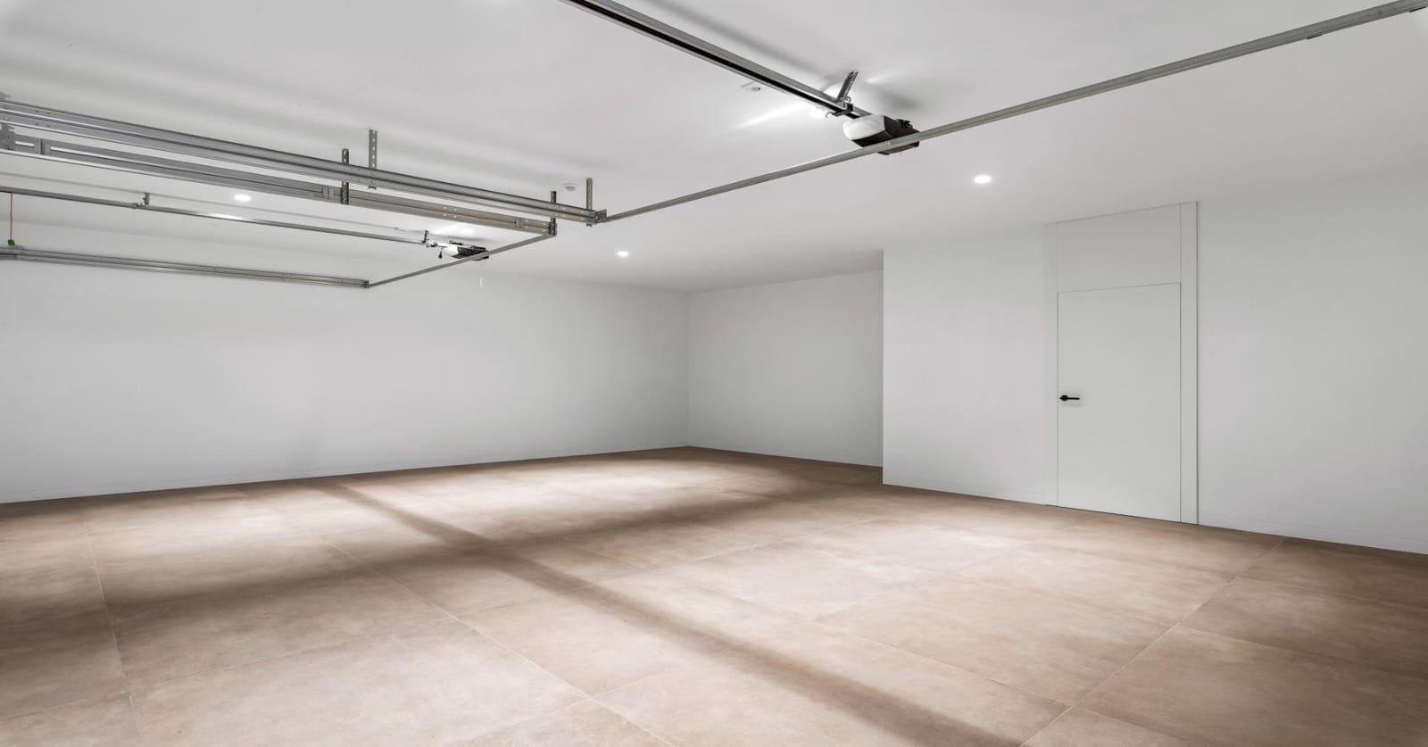 4 quarto Moradia para venda em Las Colinas Golf com garagem - 1 700 000 € (Ref: 9799511)