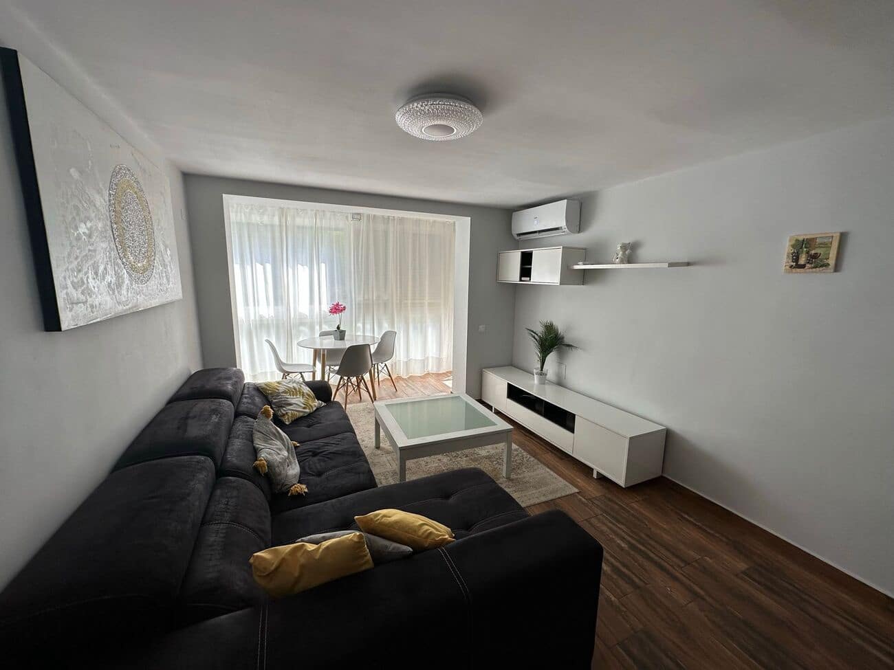 4 bedroom Apartment for sale in Alicante / Alacant city - € 239,000 (Ref: 9799516)