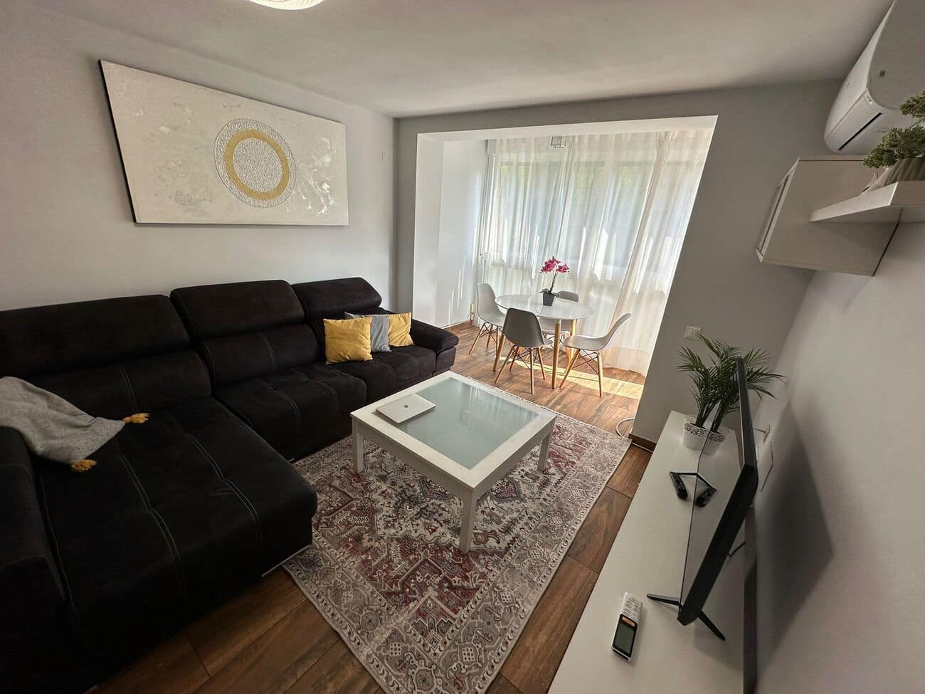 4 bedroom Apartment for sale in Alicante / Alacant city - € 239,000 (Ref: 9799516)