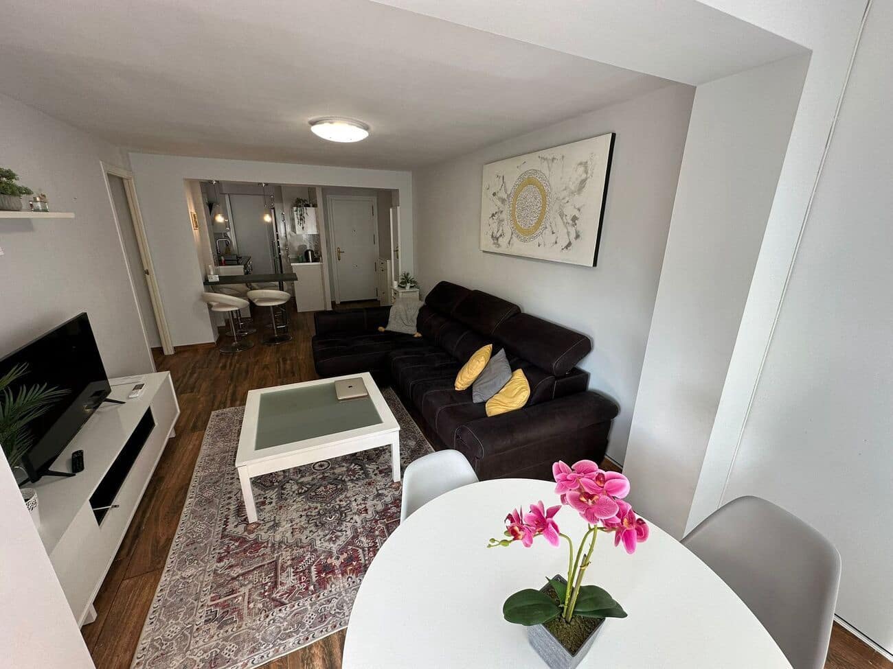 4 bedroom Apartment for sale in Alicante / Alacant city - € 239,000 (Ref: 9799516)