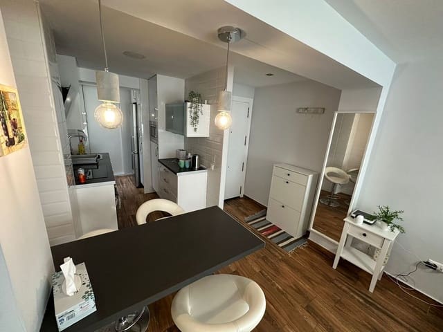 4 slaapkamer Appartement te koop in Alicante stad - € 239.000 (Ref: 9799516)