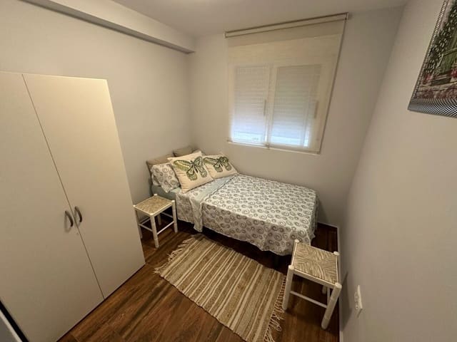 4 slaapkamer Appartement te koop in Alicante stad - € 239.000 (Ref: 9799516)