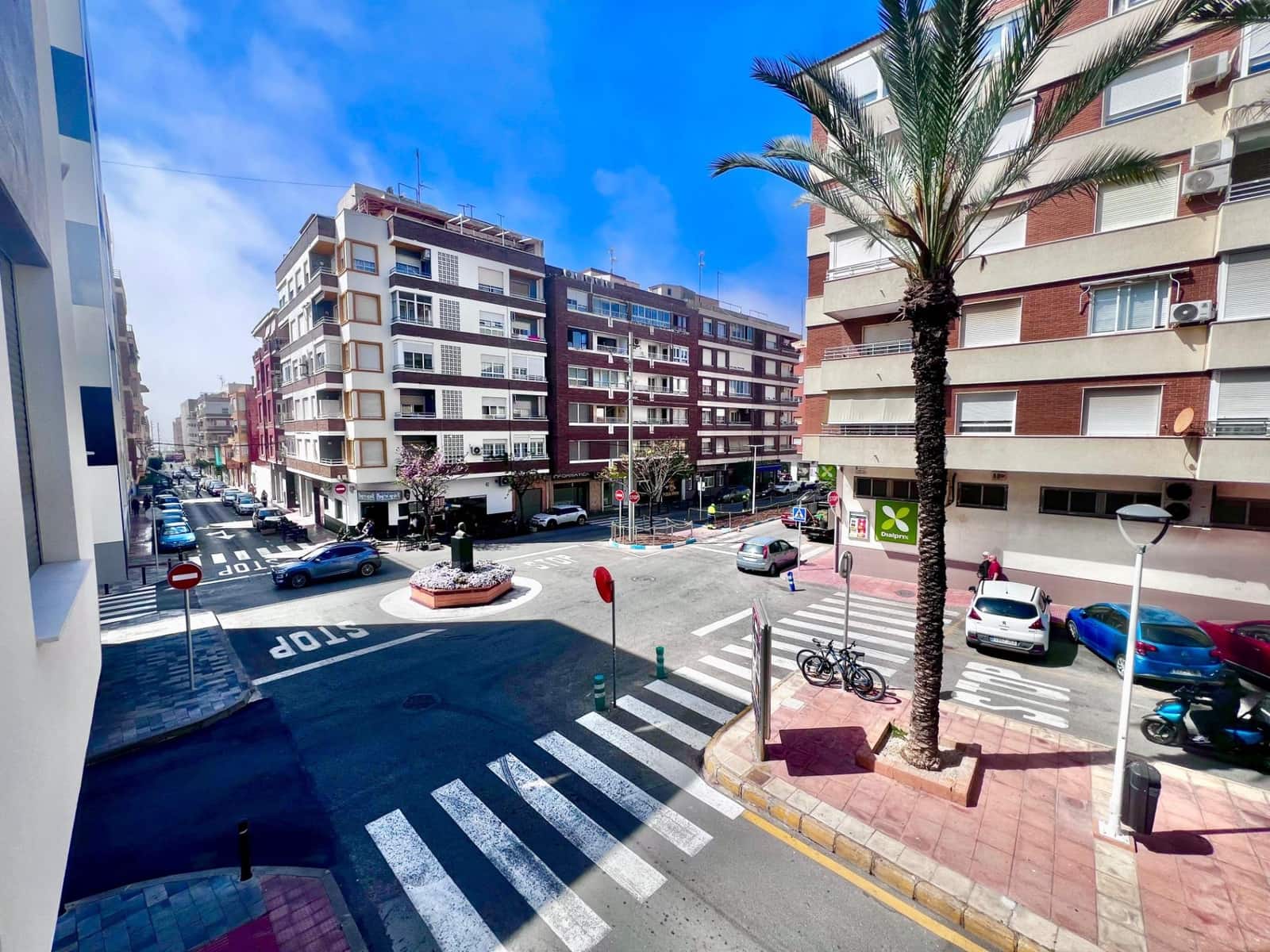 2 slaapkamer Appartement te koop in Torrevieja met zwembad - € 239.000 (Ref: 9799519)