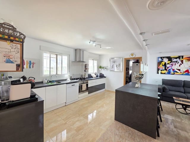 3 chambre Villa/Maison à vendre à Pinoso avec garage - 574 995 € (Ref: 9799551)