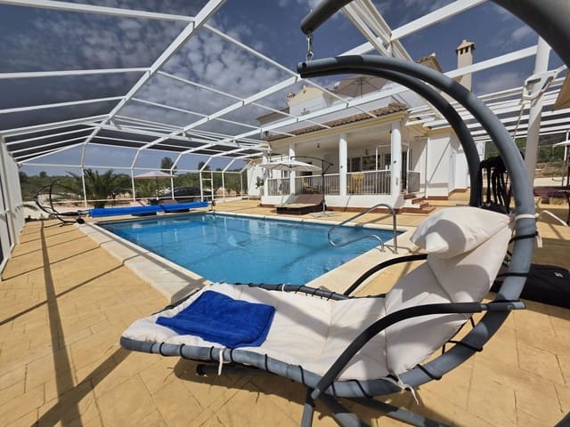 3 chambre Villa/Maison à vendre à Pinoso avec garage - 574 995 € (Ref: 9799551)