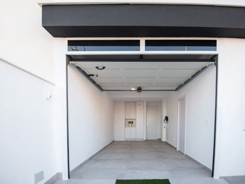 3 Zimmer Reihenhaus zu verkaufen in Santiago de la Ribera mit Pool Garage - 595.000 € (Ref: 9799552)