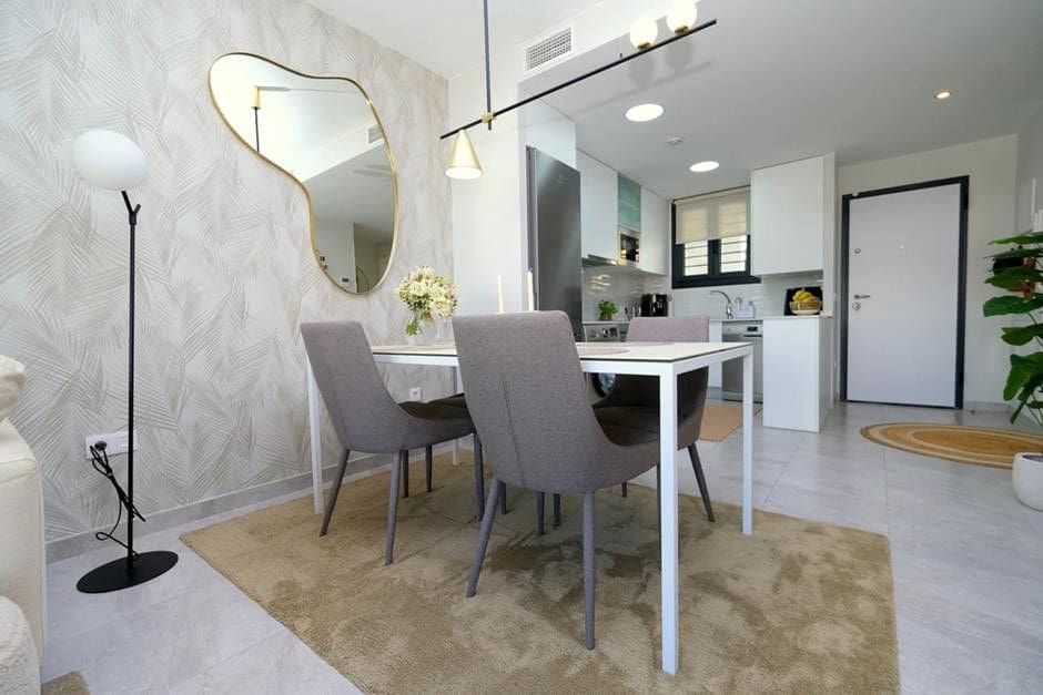 2 soveværelse Lejlighed til salg i Filipinas med garage - € 249.900 (Ref: 9801342)