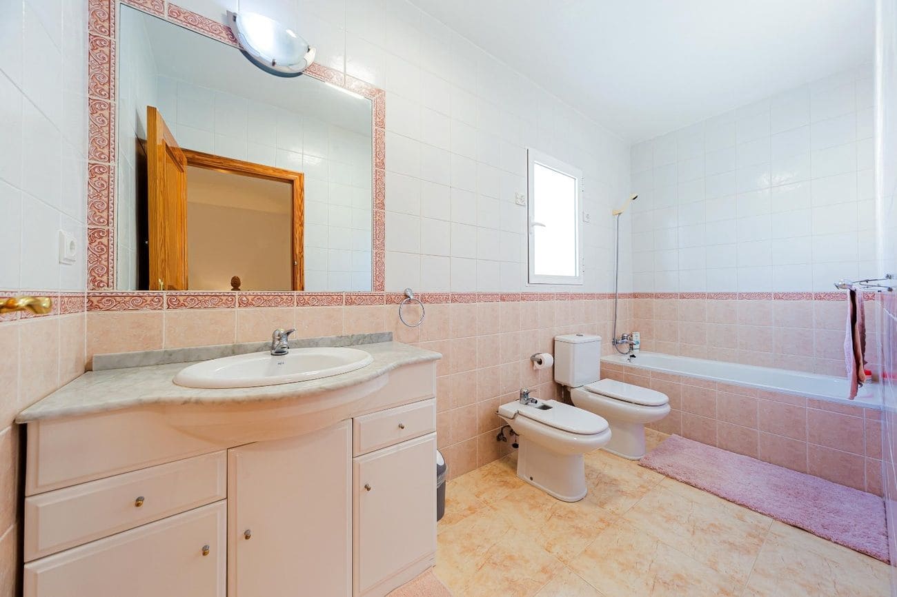 4 chambre Appartement à vendre à Las Ramblas Golf - 335 000 € (Ref: 9801344)