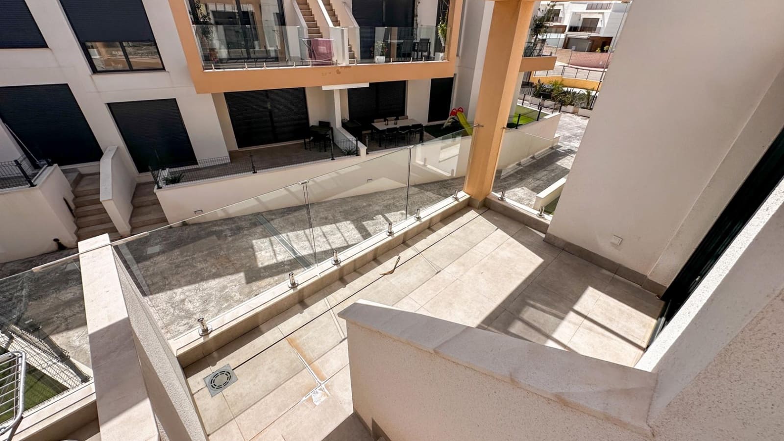 2 bedroom Bungalow for sale in Orihuela Costa - € 255,000 (Ref: 9801346)