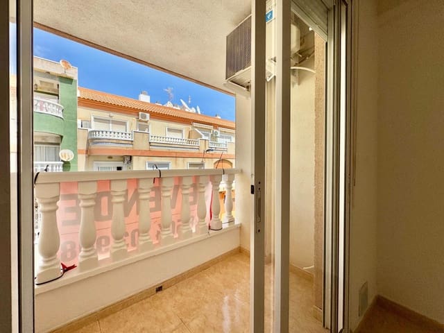 2 makuuhuone Huoneisto myytävänä paikassa Centro, Torrevieja - 137 500 € (Ref: 9804597)