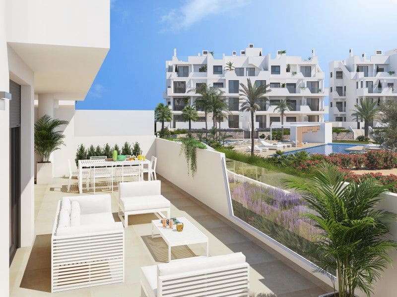 2 soveværelse Lejlighed til salg i Los Alcazares med swimmingpool - € 399.000 (Ref: 9804730)