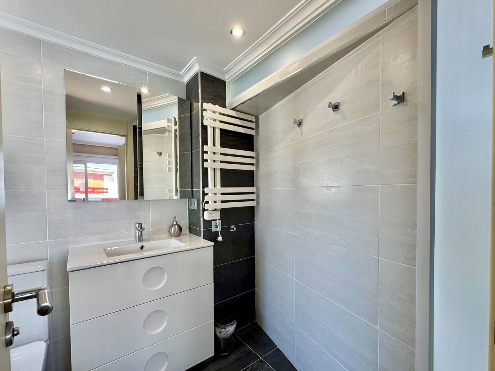 2 soveværelse Lejlighed til salg i Orihuela Costa med swimmingpool - € 229.950 (Ref: 9806670)