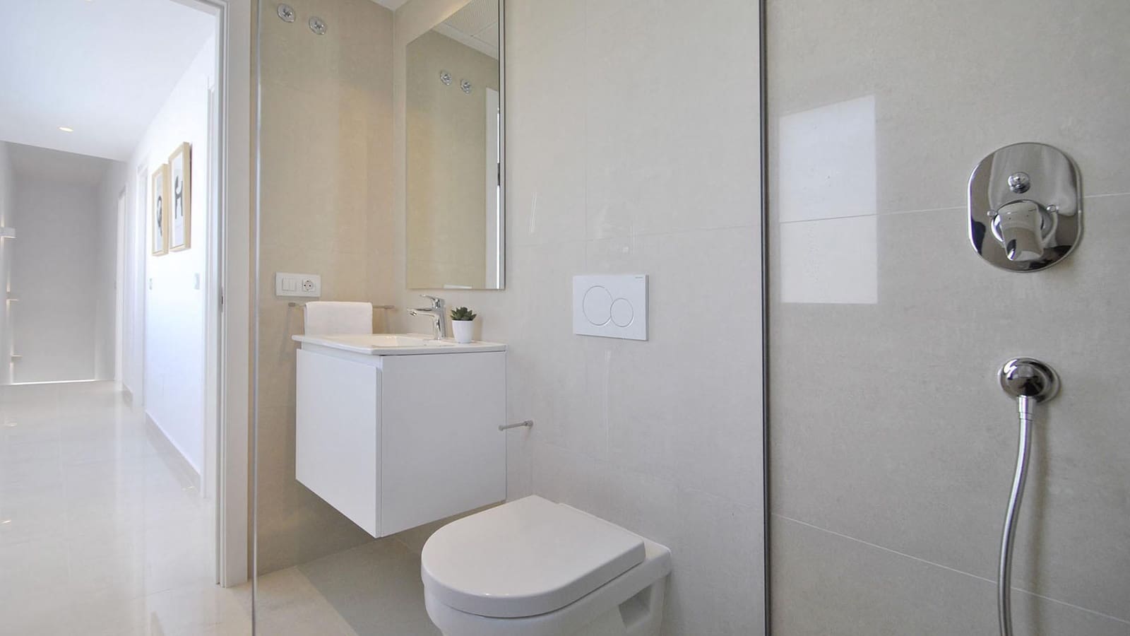 4 quarto Moradia para venda em Ciudad Quesada com piscina - 640 000 € (Ref: 9806675)