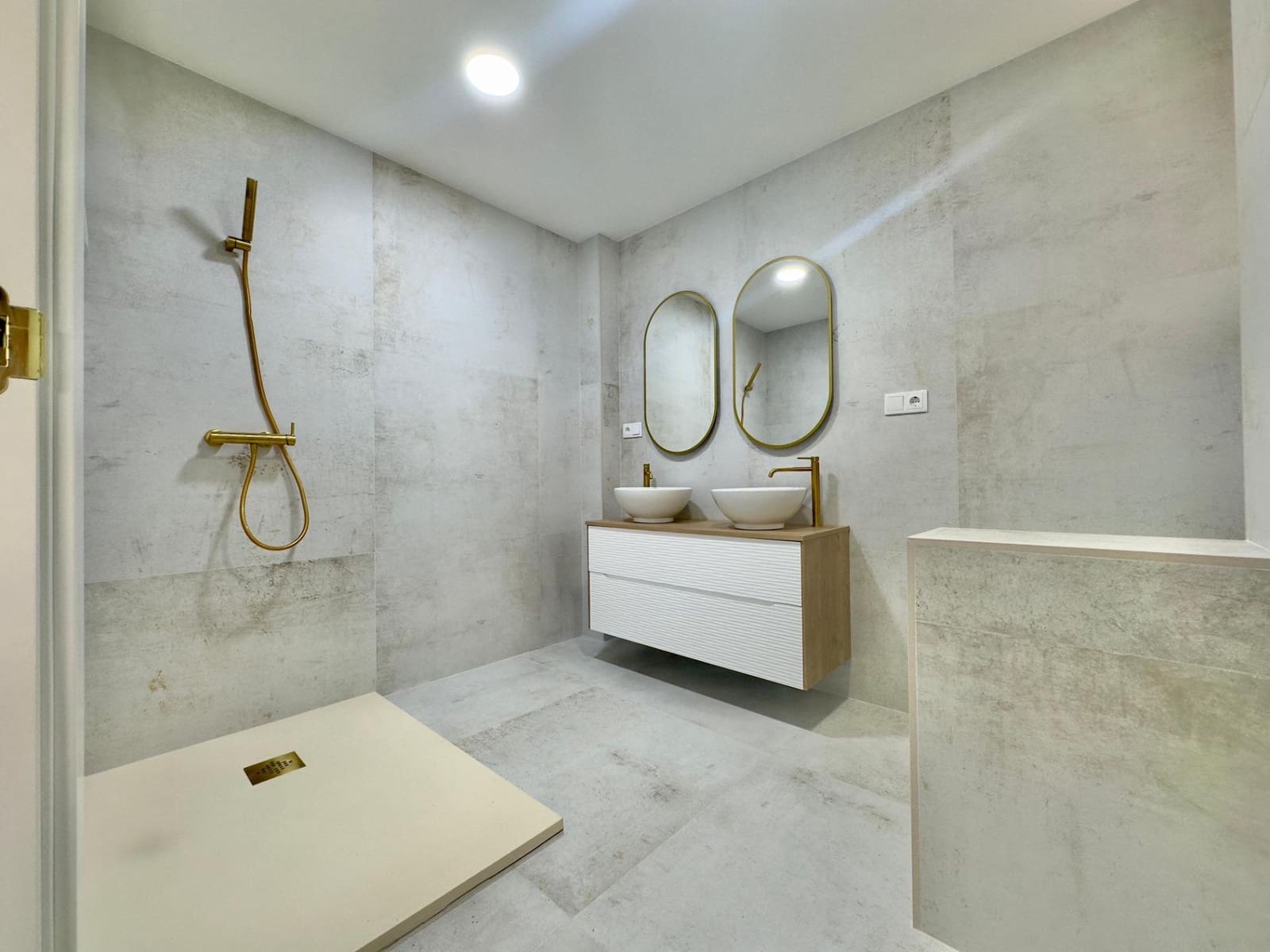 3 makuuhuone Huoneisto myytävänä paikassa Torrevieja - 249 900 € (Ref: 9806677)