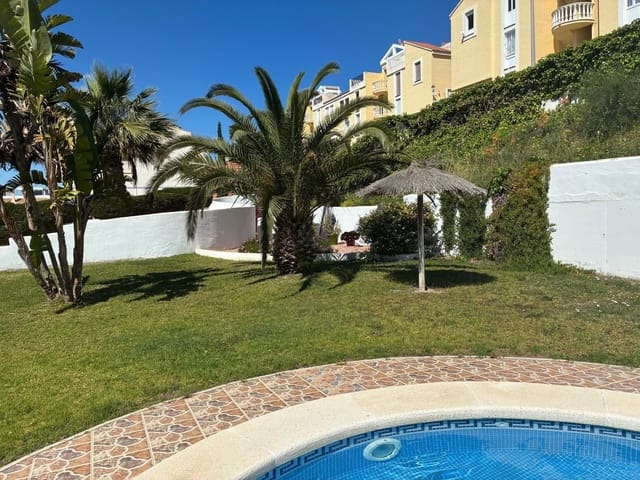 4 makuuhuone Huoneisto myytävänä paikassa La Mata, Torrevieja mukana uima-altaan - 275 000 € (Ref: 9808265)