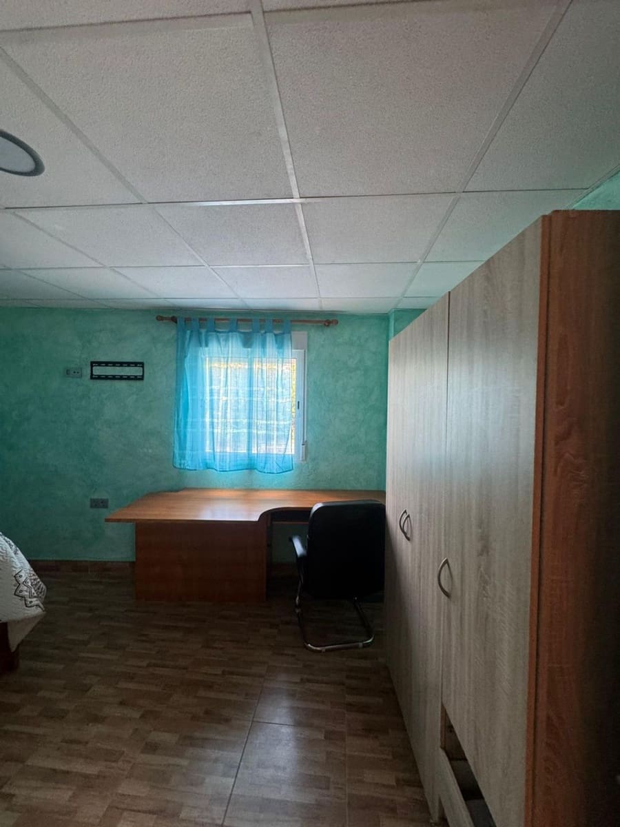 8 camera da letto Villa in vendita in Orihuela - 255.000 € (Rif: 9808303)