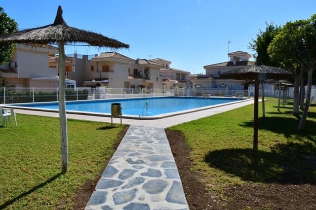 2 quarto Apartamento para venda em La Zenia, Orihuela com piscina - 185 000 € (Ref: 9812340)