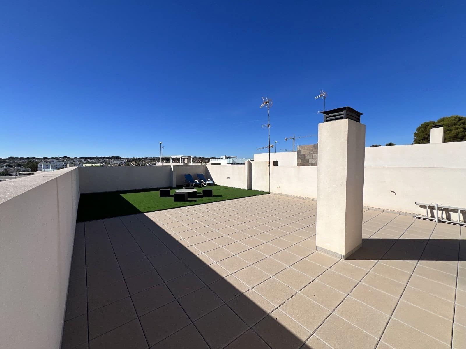 5 slaapkamer Villa te koop in Orihuela Costa met zwembad - € 675.000 (Ref: 9813378)