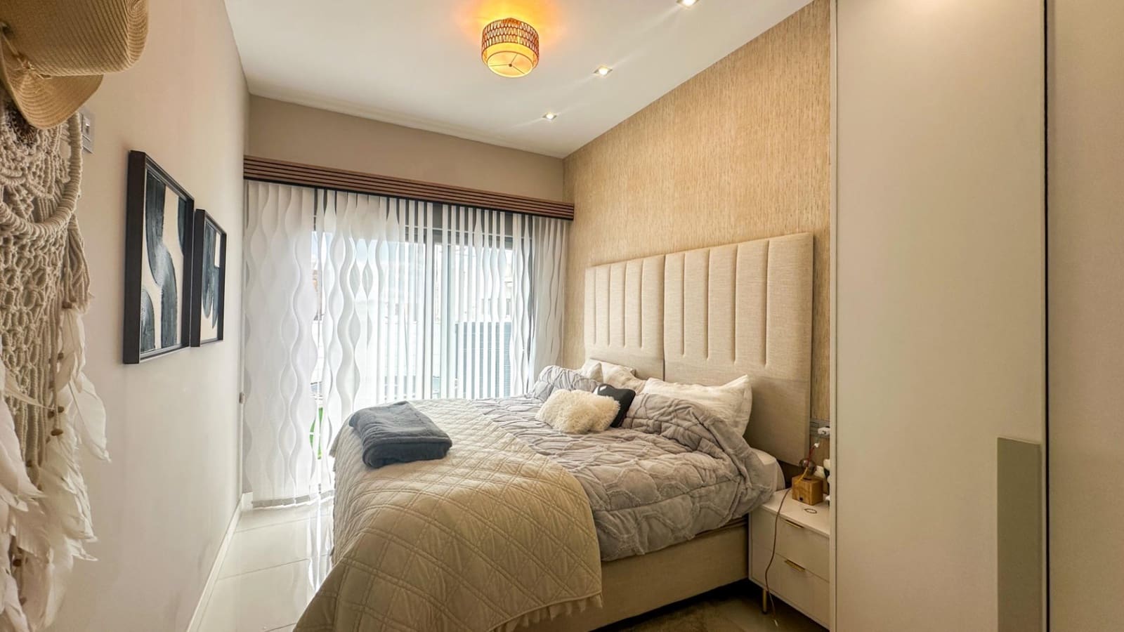 5 slaapkamer Villa te koop in Orihuela Costa met zwembad - € 675.000 (Ref: 9813378)