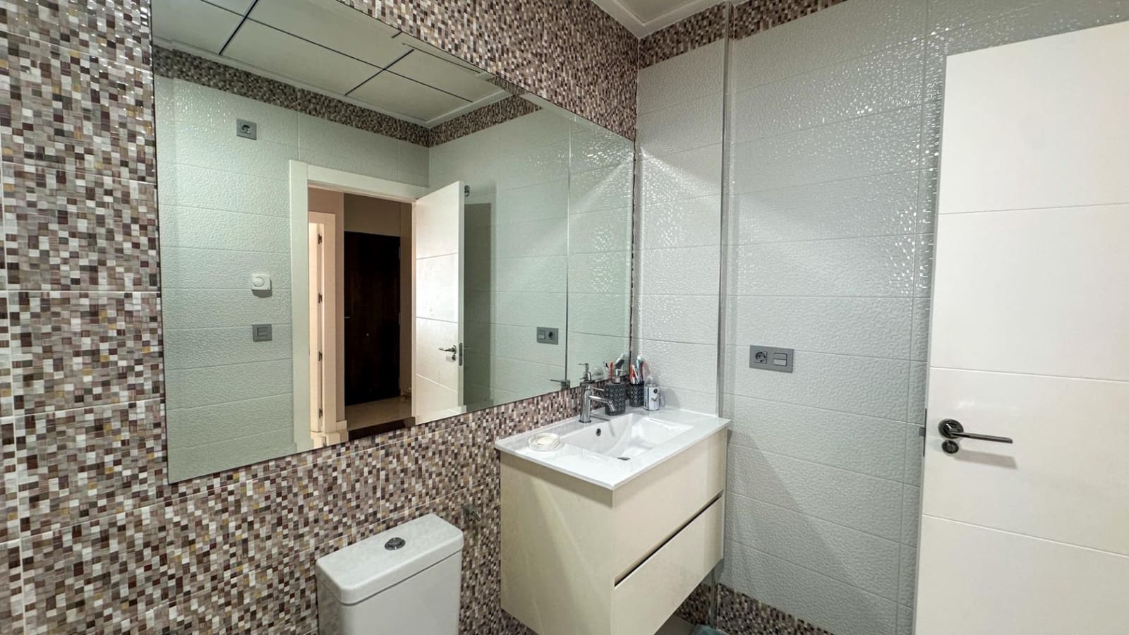 5 slaapkamer Villa te koop in Orihuela Costa met zwembad - € 675.000 (Ref: 9813378)
