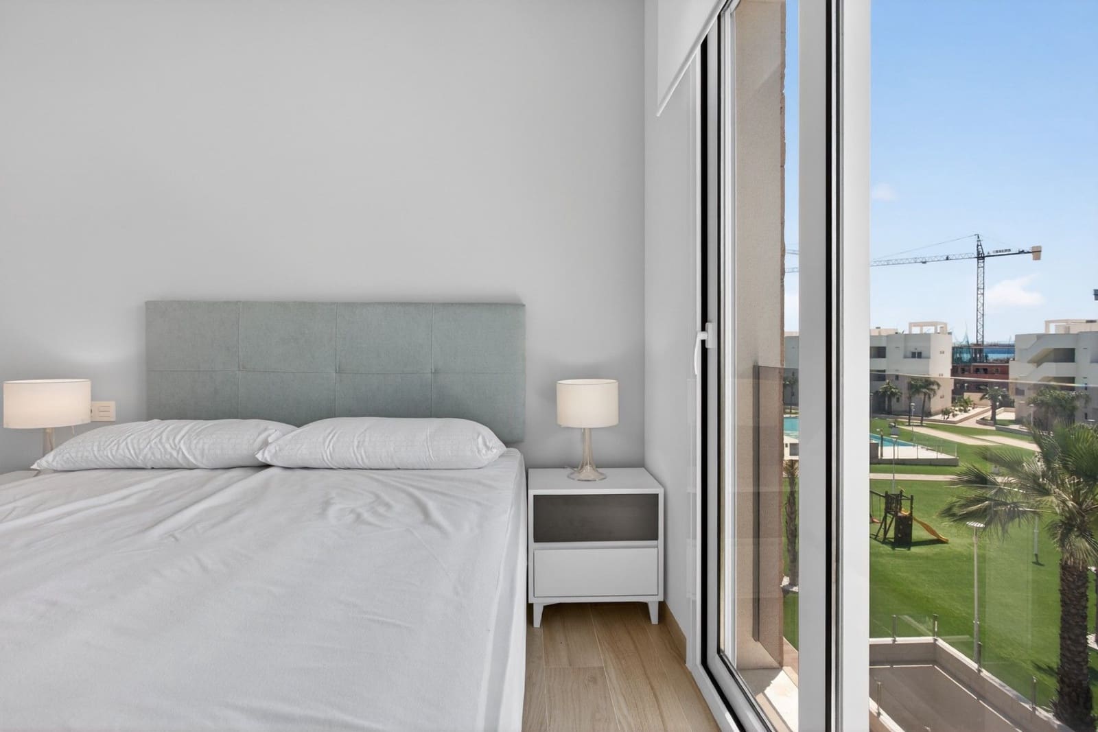 2 bedroom Apartment for sale in Guardamar del Segura - € 325,000 (Ref: 9813379)