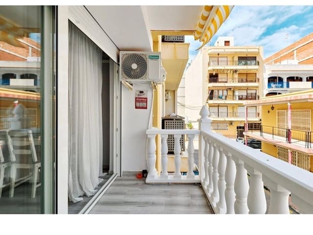 2 Zimmer Apartment zu verkaufen in Centro, Torrevieja - 229.900 € (Ref: 9813875)