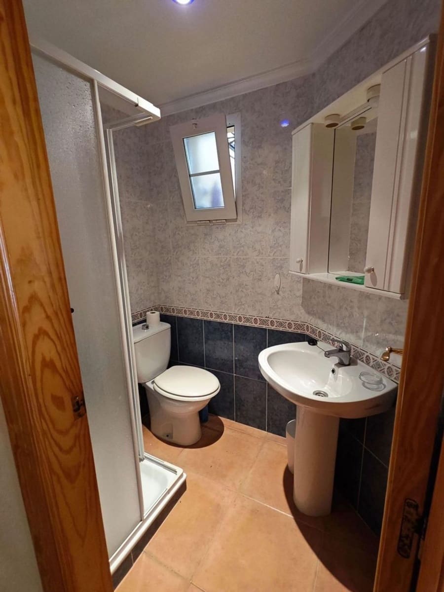 2 slaapkamer Huis te koop in Orihuela Costa met zwembad - € 200.000 (Ref: 9816066)