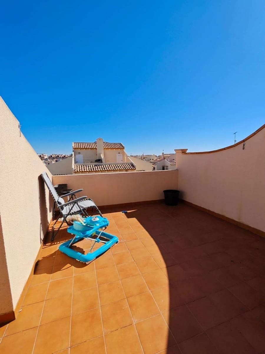 2 slaapkamer Huis te koop in Orihuela Costa met zwembad - € 200.000 (Ref: 9816066)