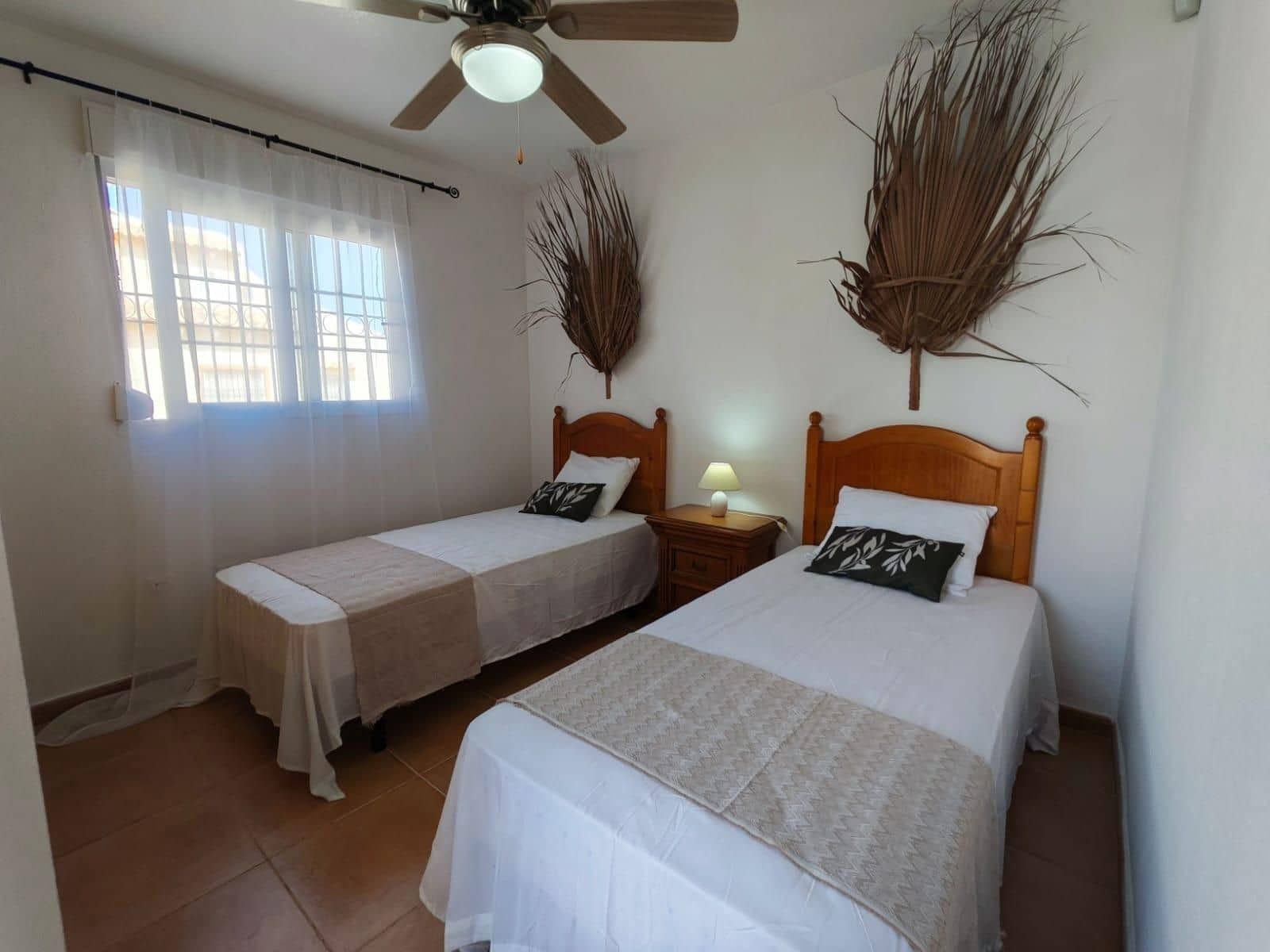 2 slaapkamer Huis te koop in Orihuela Costa met zwembad - € 200.000 (Ref: 9816066)