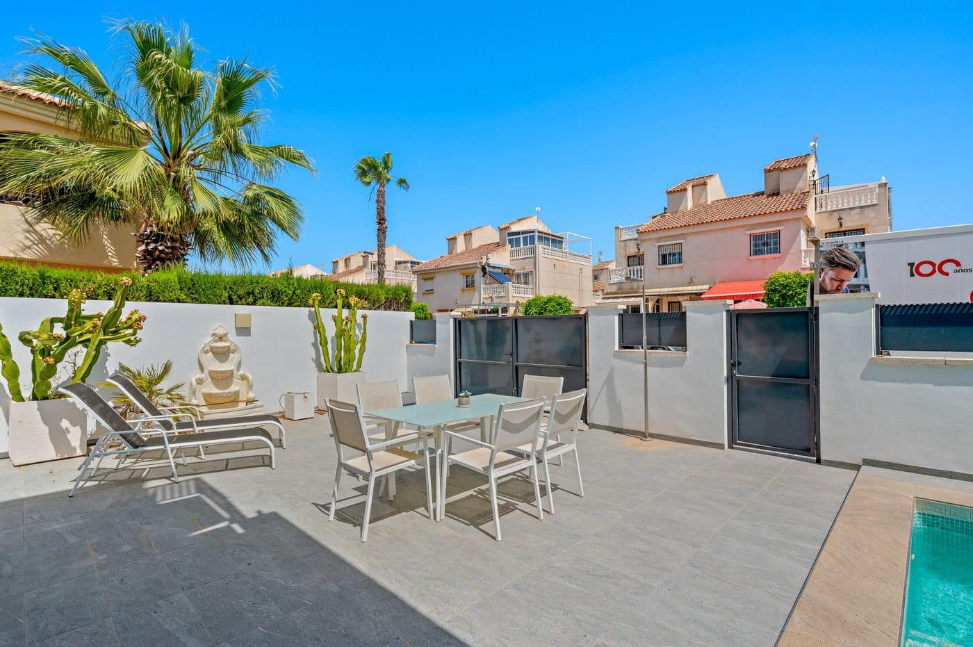Chalet de 3 habitaciones en El Limonar en venta - 479.000 € (Ref: 9820676)