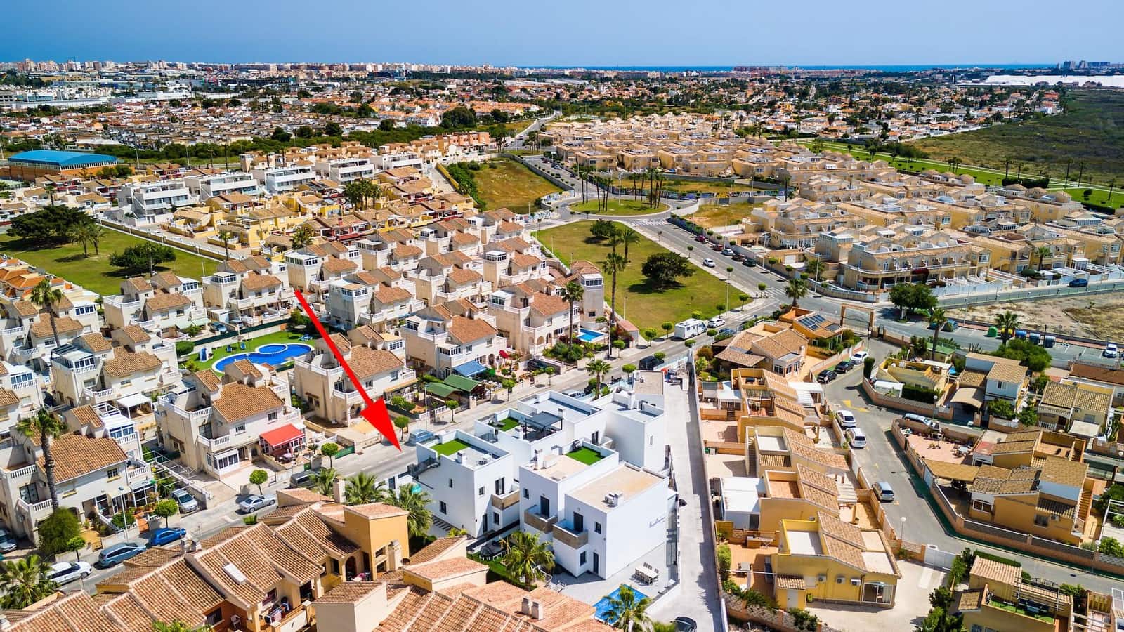 Chalet de 3 habitaciones en El Limonar en venta - 479.000 € (Ref: 9820676)