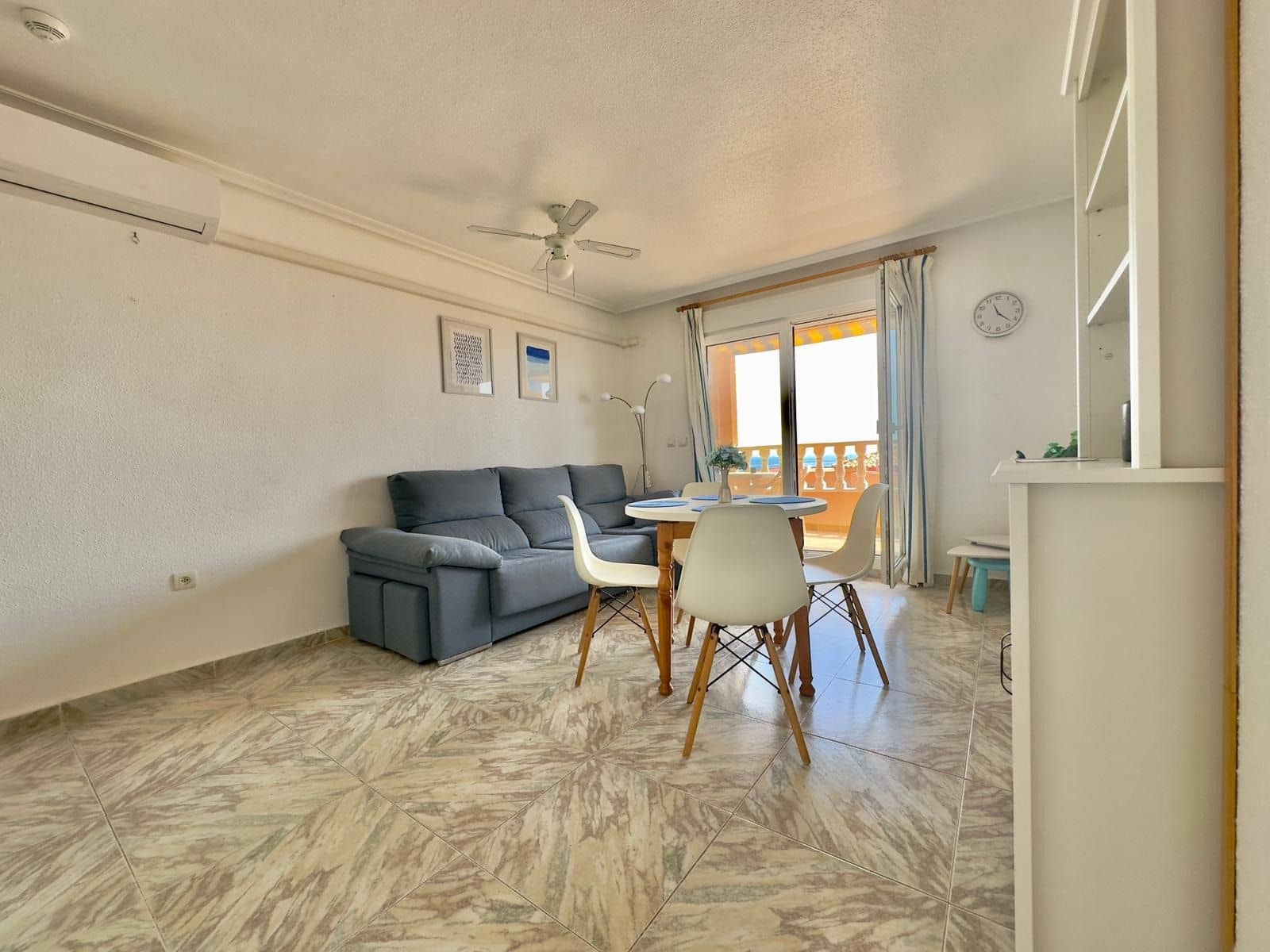 2 slaapkamer Appartement te koop in Torrevieja met zwembad garage - € 199.000 (Ref: 9823080)