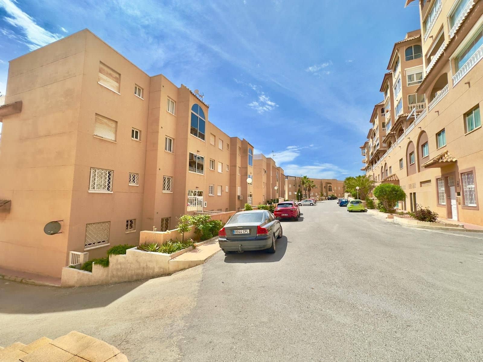 2 slaapkamer Appartement te koop in Torrevieja met zwembad garage - € 199.000 (Ref: 9823080)