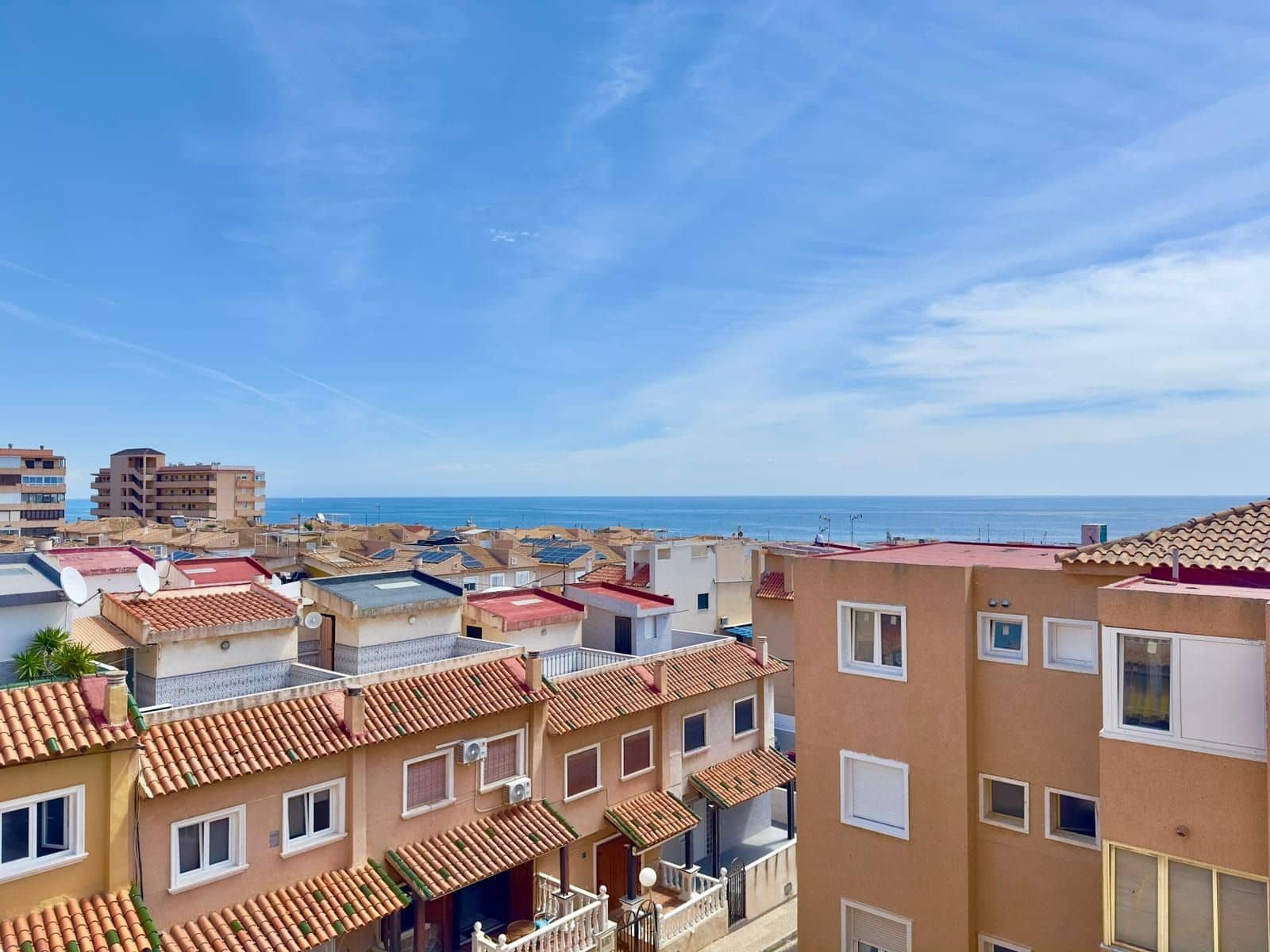 2 slaapkamer Appartement te koop in Torrevieja met zwembad garage - € 199.000 (Ref: 9823080)