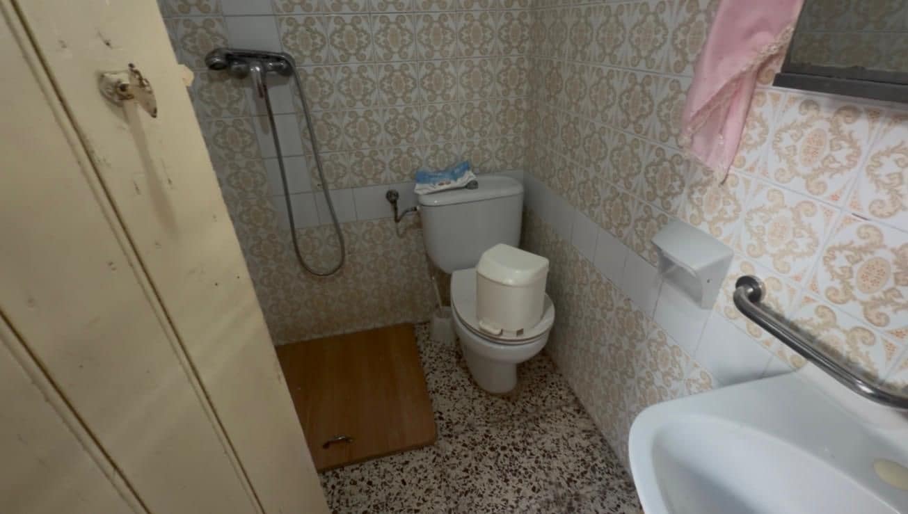 6 soveværelse Byhus til salg i Los Alcazares - € 210.000 (Ref: 9823090)