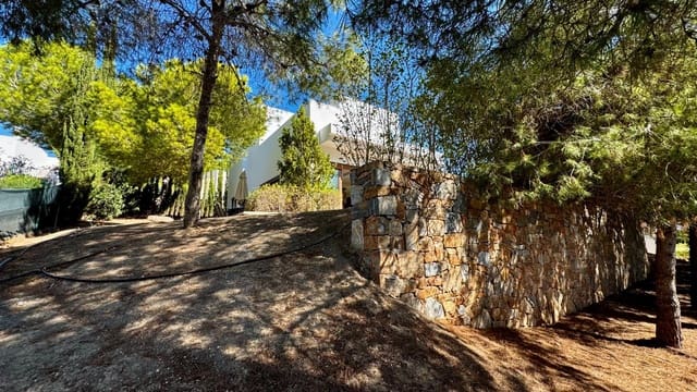 3 soverom Villa til salgs i Las Colinas Golf, Orihuela med svømmebasseng - € 649 000 (Ref: 9825510)