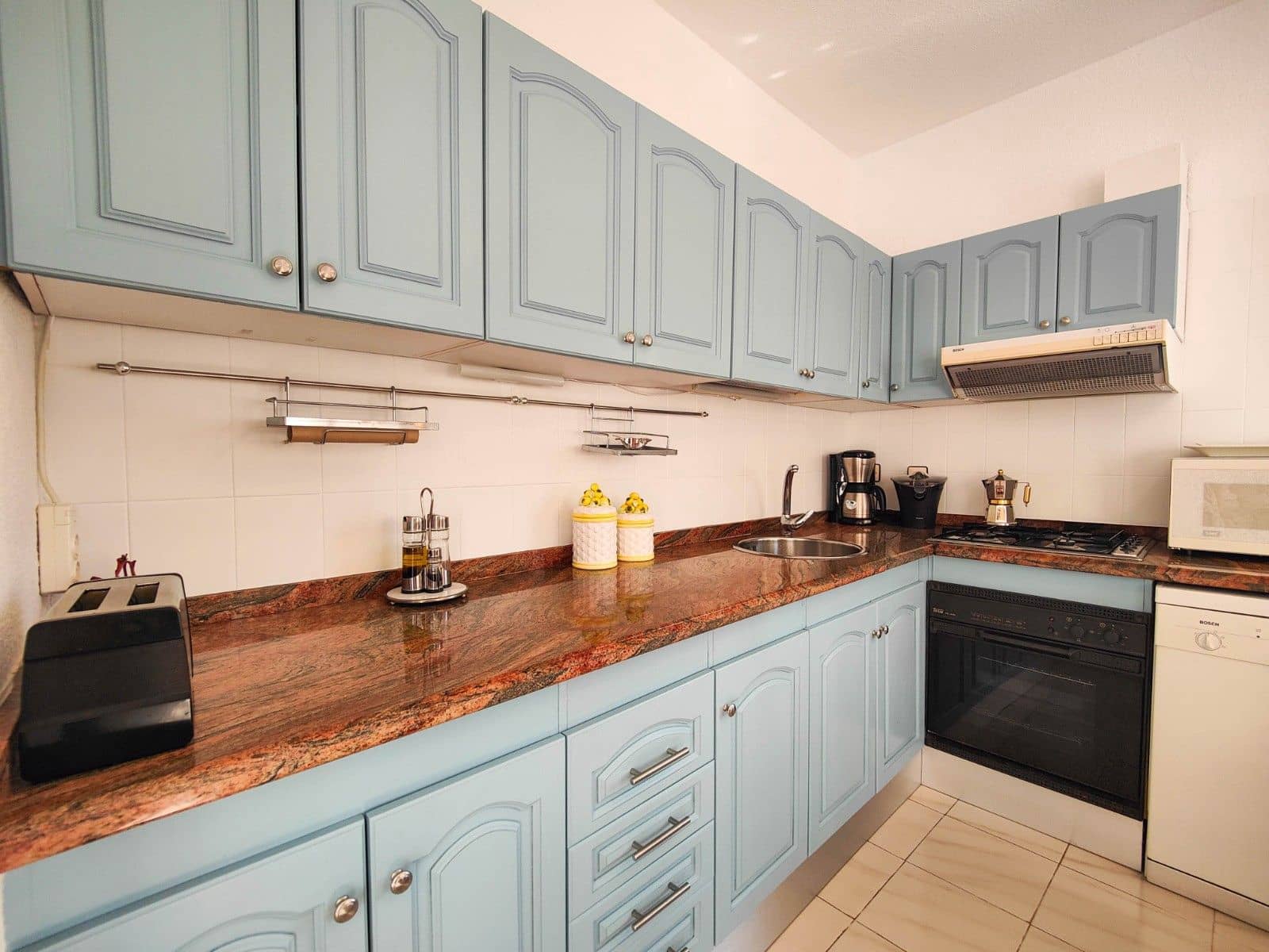 2 Zimmer Doppelhaus zu verkaufen in Torrevieja mit Garage - 219.900 € (Ref: 9825601)