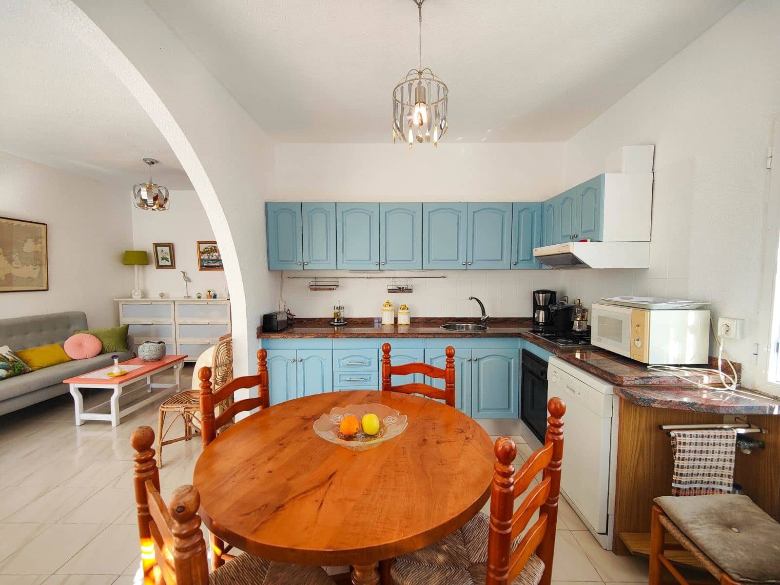 2 Zimmer Doppelhaus zu verkaufen in Torrevieja mit Garage - 219.900 € (Ref: 9825601)