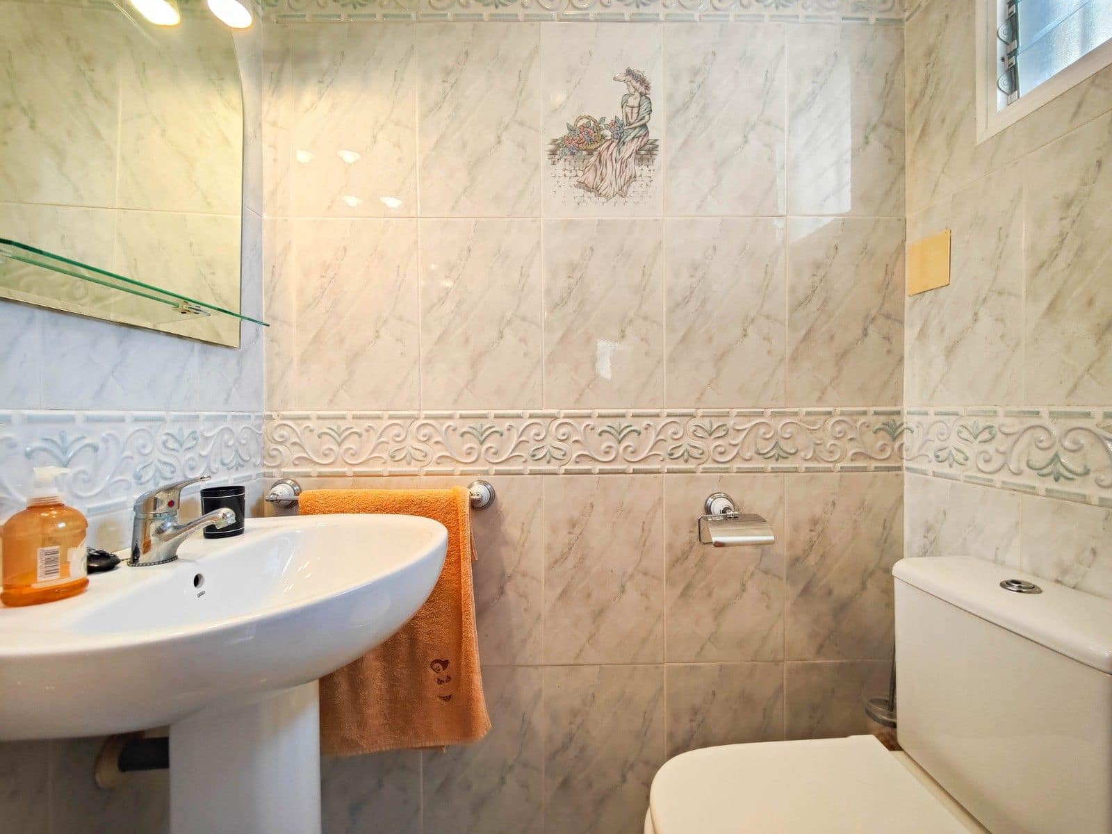 2 Zimmer Doppelhaus zu verkaufen in Torrevieja mit Garage - 219.900 € (Ref: 9825601)