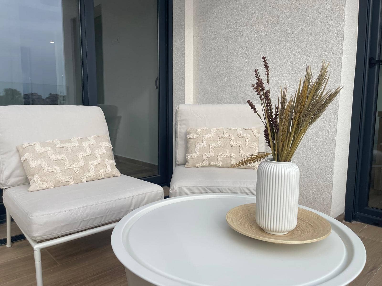 2 soveværelse Penthouse til salg i Filipinas med swimmingpool garage - € 289.995 (Ref: 9829381)